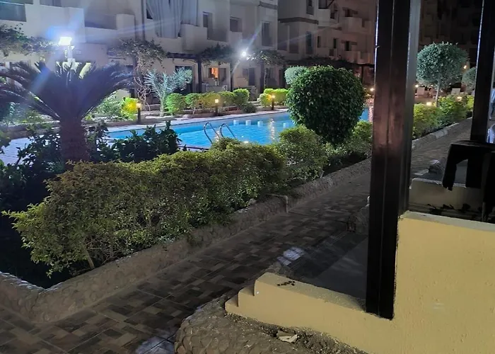 In Florenza 50 - - Red Sea Apartman Gurdaka